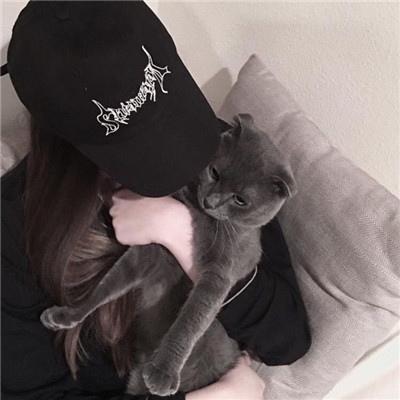 健身女神太过豪放引争议